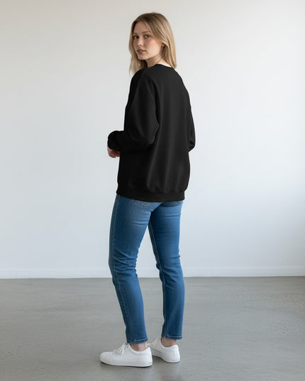 GYM PANTHERS black crewneck sweatshirt for women, long sleeves, relaxed fit, ideal for casual wear or layering.